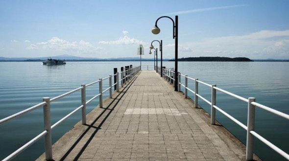 Вилла Il Borgo Antico Monte del Lago Экстерьер фото